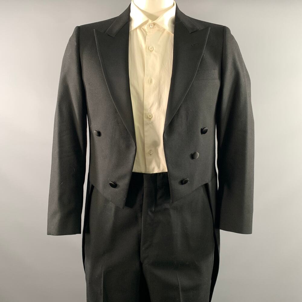 DIMENSIONS Chest Size 40 Black Solid Wool Tuxedo 34 29 Suit